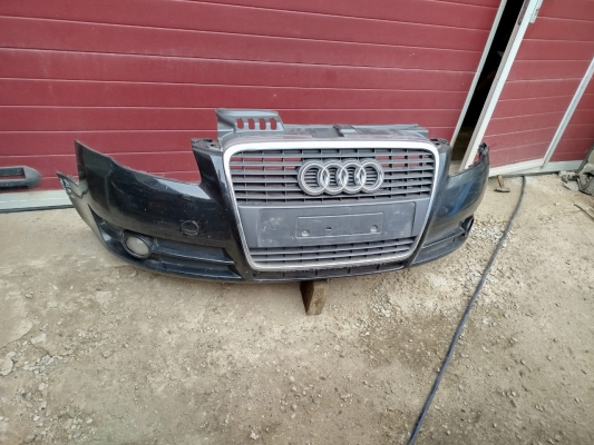 Бампер передний на Audi