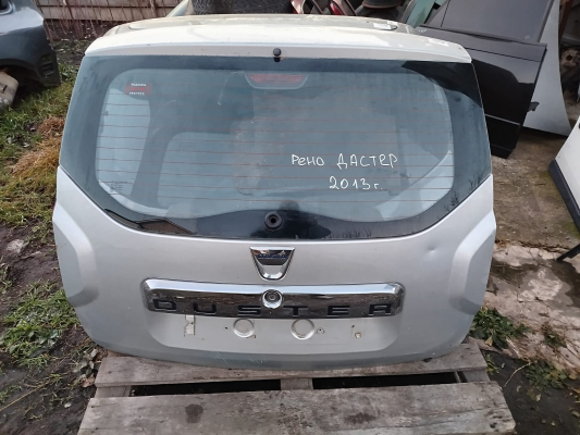 Крышка багажника Renault  Duster  I